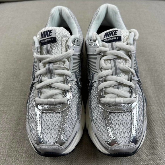 Nike Zoom Vomero 5 Chrome - Picture 3 of 4